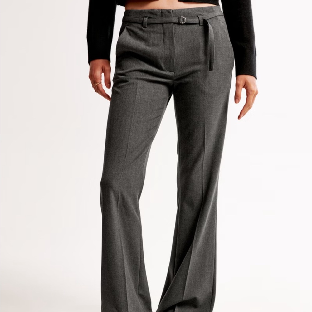 Abercrombie Mini Belt Flare Pant in Green - Picture 3 of 3